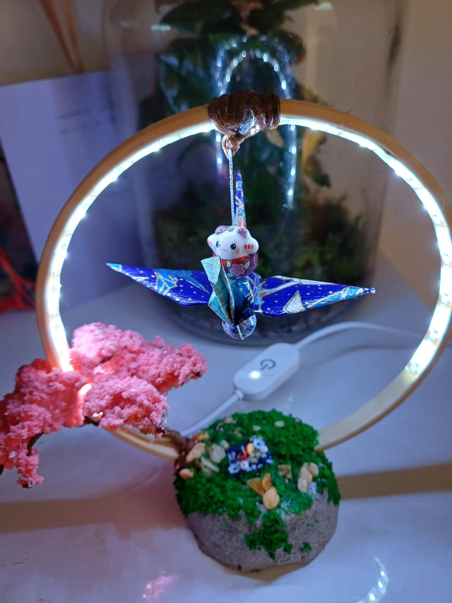 Lampe cerisier maneki 03